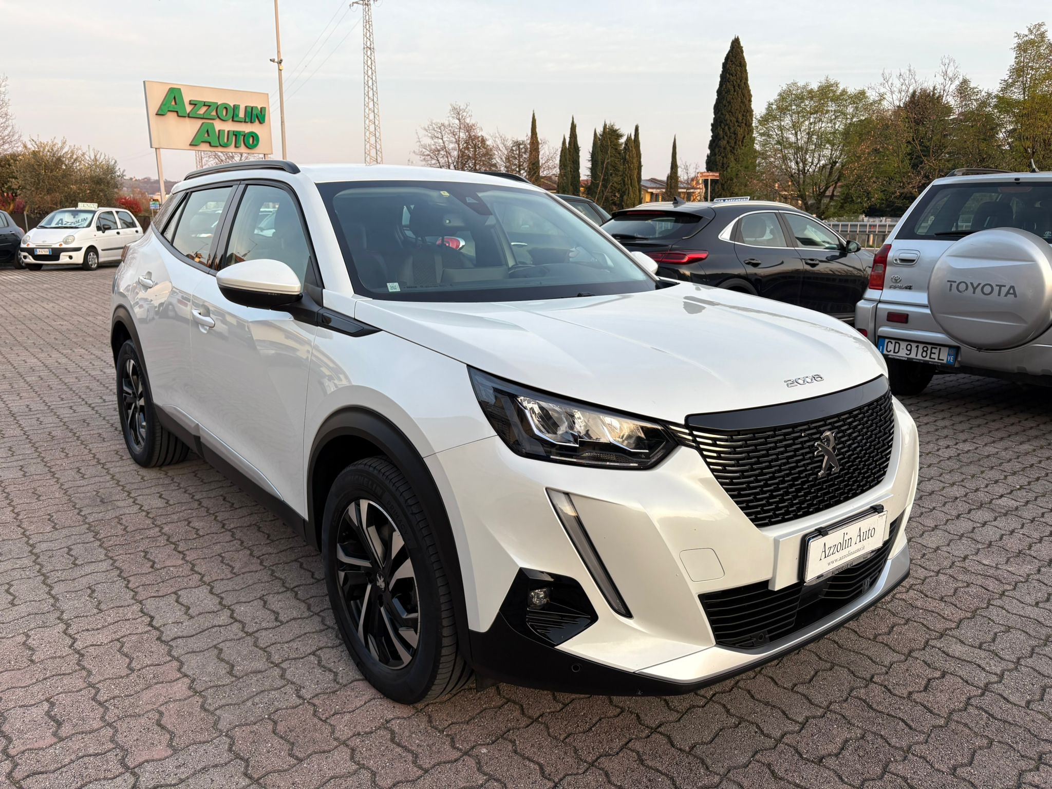 PEUGEOT 2008 1.5 HDI FULL OPTIONAL SI A NEOPATENTATI
