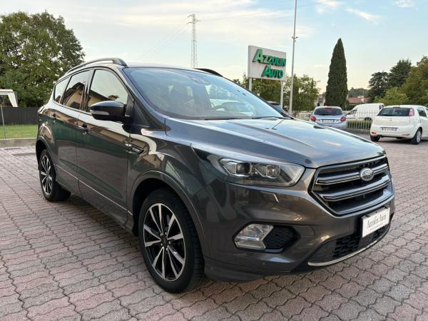 FORD KUGA 2.0 TDCI TAGLIANDI FORD SI A NEOPATENTATI