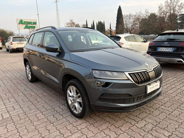 SKODA KAMIQ 1.6 TDI CAMBIO AUTOMATICO SI A NEOPATENTATI
